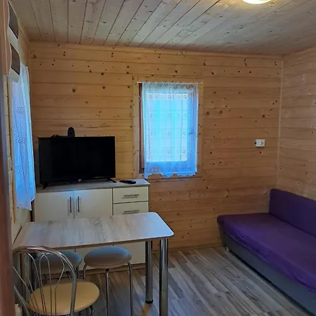 Lodge Mucki *